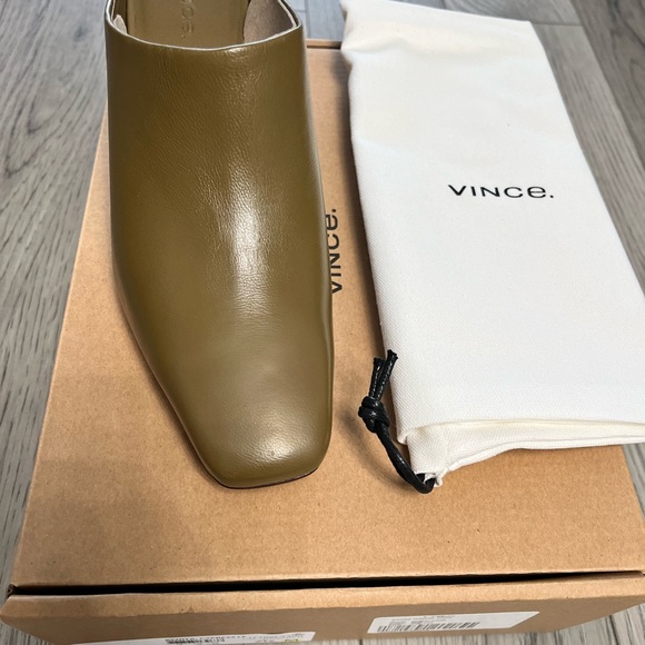 Vince Leather Benita Square Toe Slip On Clog Wedge Heel Pumps Cypress - Picture 9 of 10